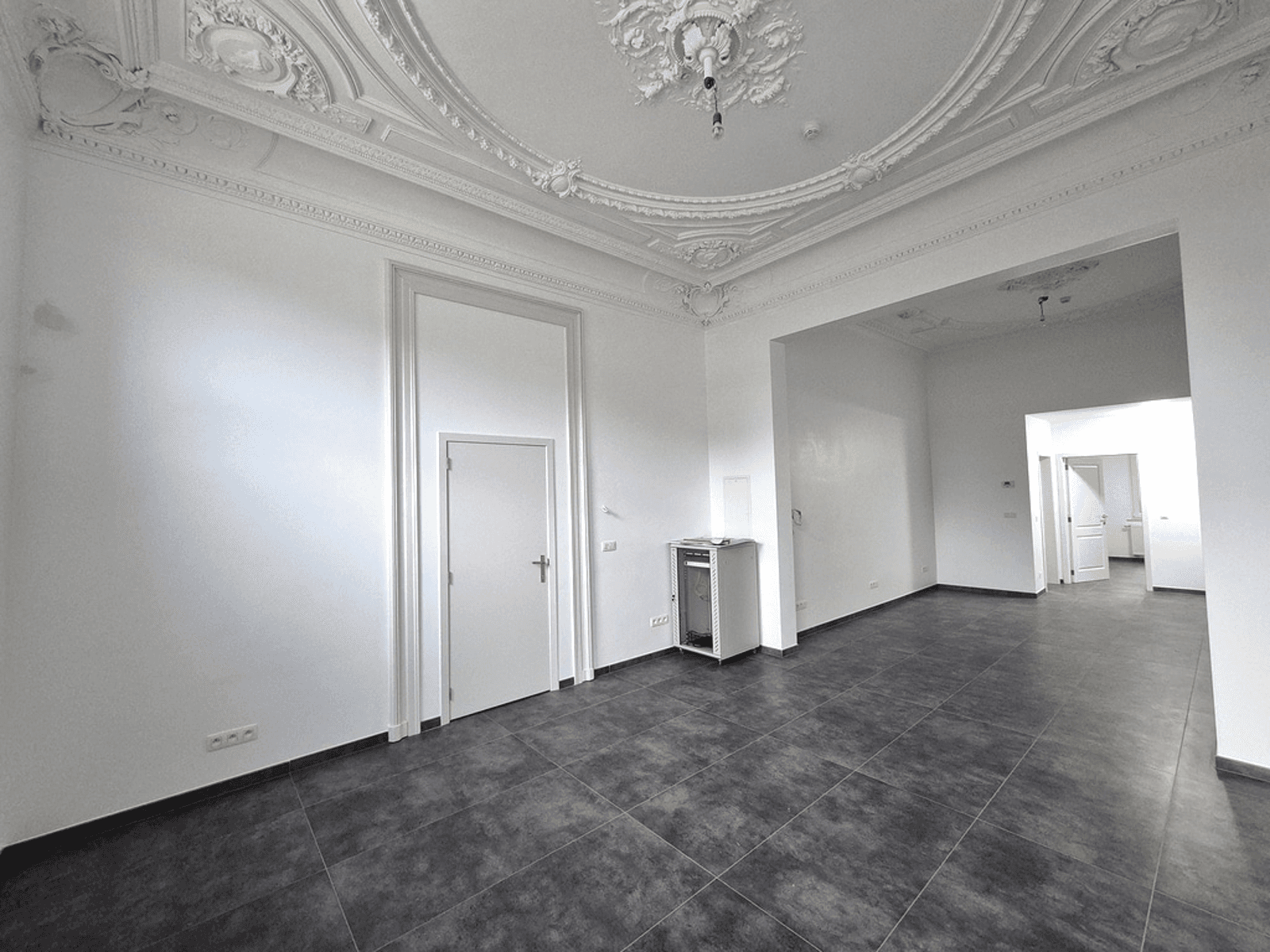 Commerce - Charleroi - Photo 1